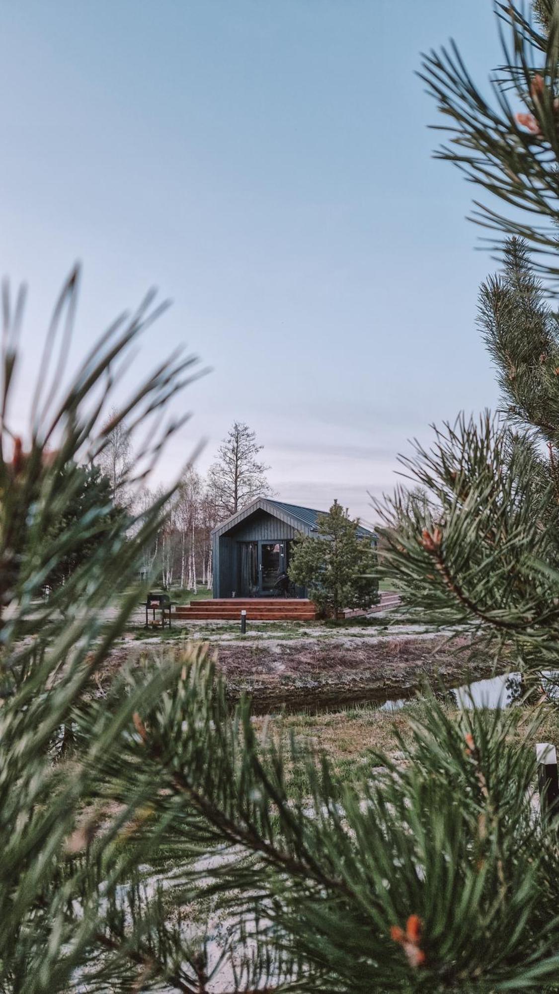 Atputas Komplekss Pazust Priedes - Sunset House Bernāti Exterior foto
